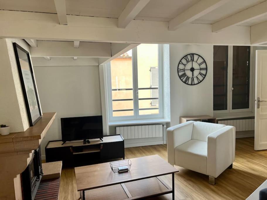 Charmant Appartement Plein Centre Avec Parking Augustins B Clermont-Ferrand Extérieur photo